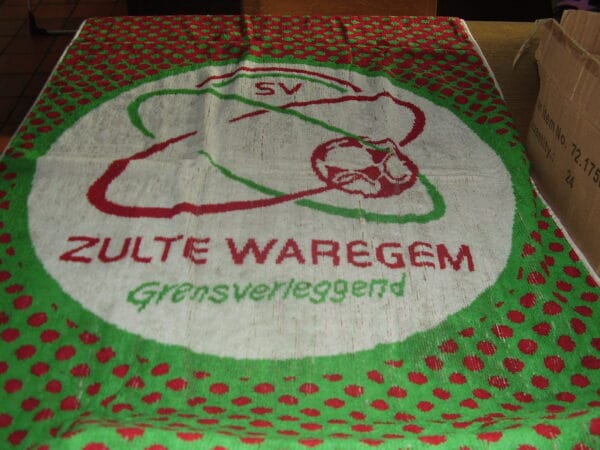 Zulte Waregem badhanddoek 75x150cm