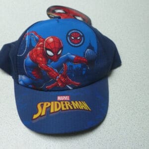 Spiderman pet 53cm en kan aangepast worden