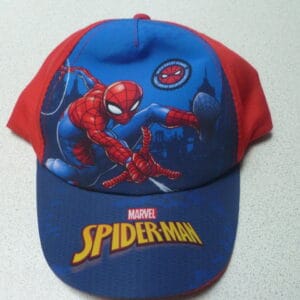 Spiderman pet 55cm en kan aangepast worden