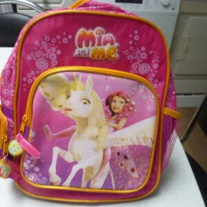 Mia and me rugzakje 32x29cm 1 hoodvak en een voorzakje en zijvakje