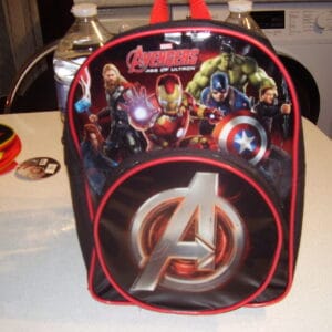 Avengers rugzak 1098 31x25x12cm 1 groot vak en kleine vak
