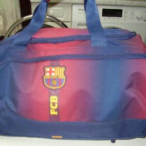 Barcelona sportzak 50x28x23cm FCB 1 groot vak en vanvoren een kleine vak en opzij ook een vakje