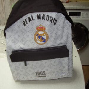 Real Madrid wit rugzak ref41702774 40x30cm 1 groot vak en kleine vak