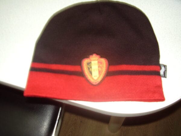 Begie muts KBVB volwassen