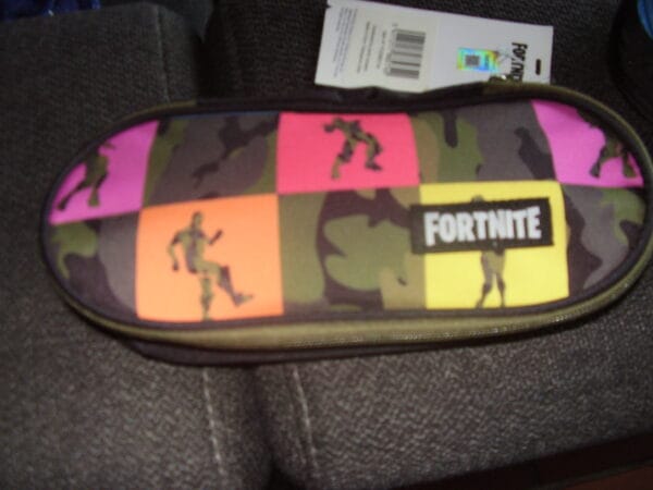 Fortnite pennebox FO2963134