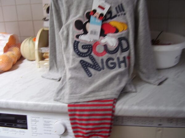 Mickey Mouse warme pyjama lange broek met strepen ( grijs en witte strepen in de lange broek)