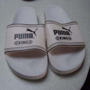 Puma pantolles wit maat 47