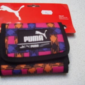 Puma portefeuille 10.50x12.50cm vak voor kleine geld vak voor de kaart en vak briefjes