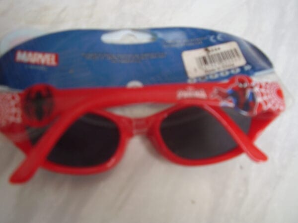 Spiderman zonnebril rood - Afbeelding 2