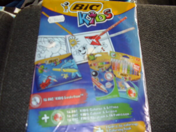 Bic kids evoution 12 kleuren en uitwissen