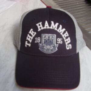 West Ham pet The Hammers 18 95