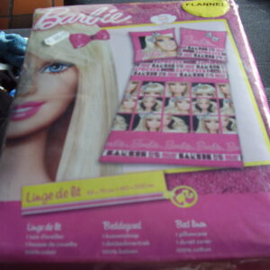 Barbie flannel dekbedovertrek 140x200cm 1pers