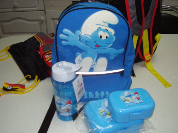 Smurven gevulde rugzak 26x31cm met voorzakje rugzak drinkfles brooddoos koekjesdoos