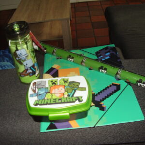 Minecraft set school 2 rollen kaftpapier elastische map ringmap brooddoos drinkfles