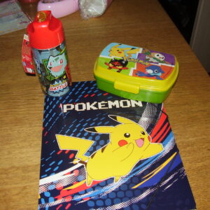 Pokemon schoolset met drinkfles brooddoos elastische map,