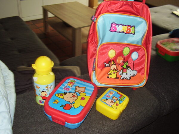 Bumba gevulde kleine trolley koekjesdoos brooddoos drinkbus