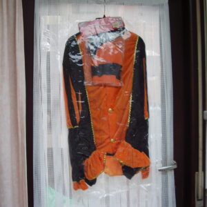 Zwarte piet pak oranje maat xl Baret met veer,hesje,broek