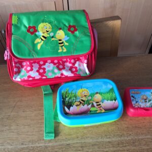 Maya de bije boekentas met 2 ritsen 30x24x9cm brooddoos en koekjesdoos