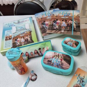 Like Me dekbedovertrek 1 pers katoen elastische map elastichebox pennezak drinkfles stylo brooddoos 2 koekjesdoos sleutelhanger
